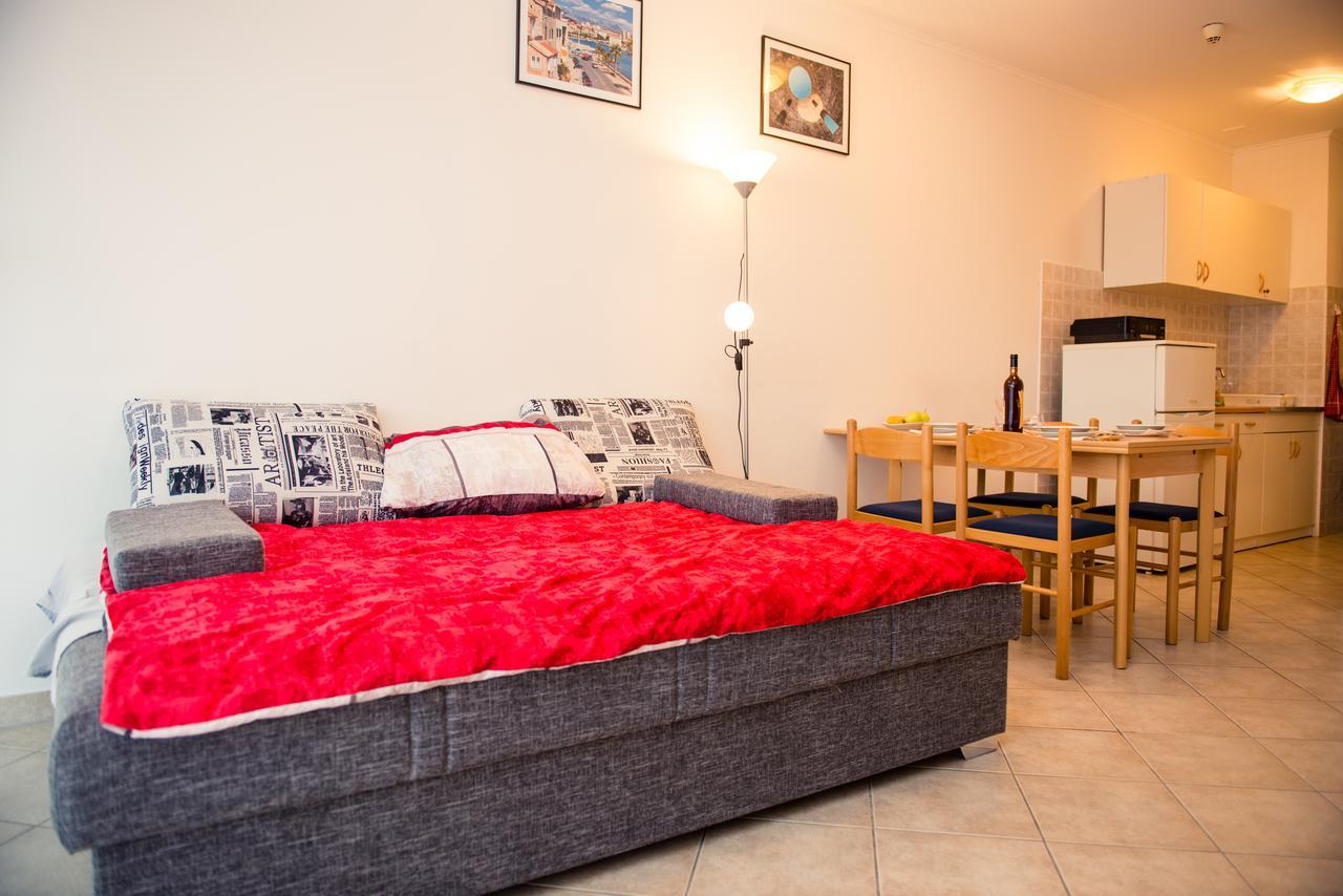 Studio Jere Near Sea Apartment Сплит Екстериор снимка