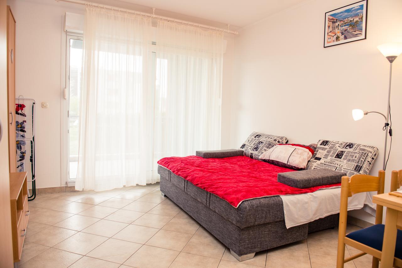 Studio Jere Near Sea Apartment Сплит Екстериор снимка